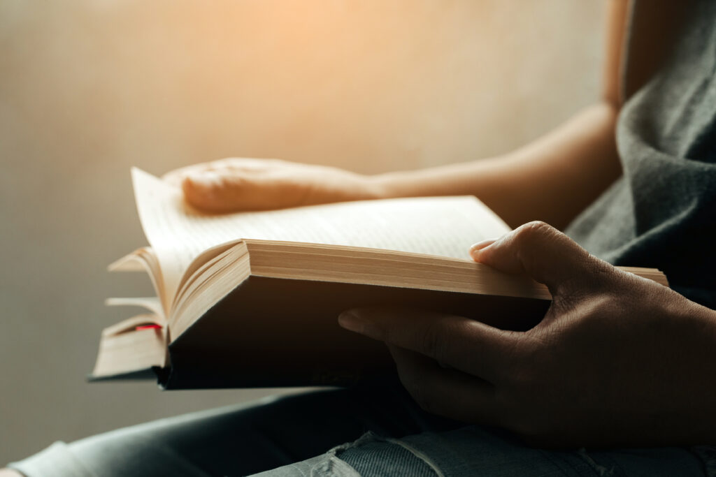読書がもたらす7つの効果　読書バリアフリーと就労準備への活かし方のイメージ画像