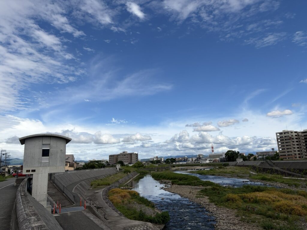 梅雨の晴れ間は心のリセット日和のイメージ画像
