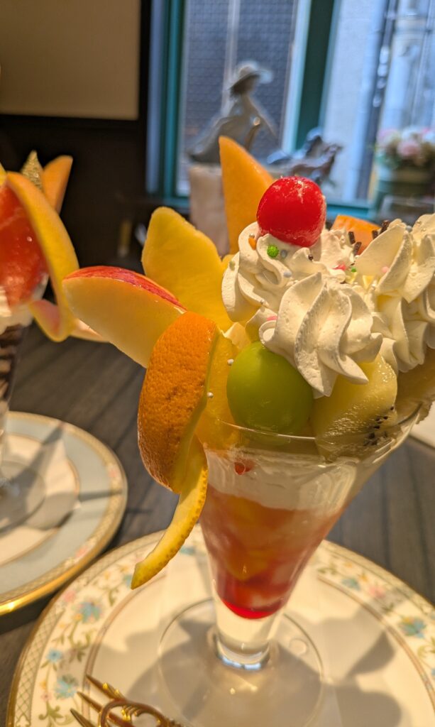 老舗喫茶店ACBへ行きました｜パフェを楽しみながらコミュニケーションの時間を🍨のイメージ画像